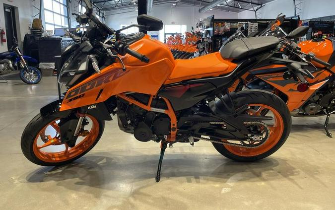 2024 KTM DUKE 390 ORG