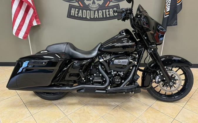 2018 Harley-Davidson Street Glide® Special