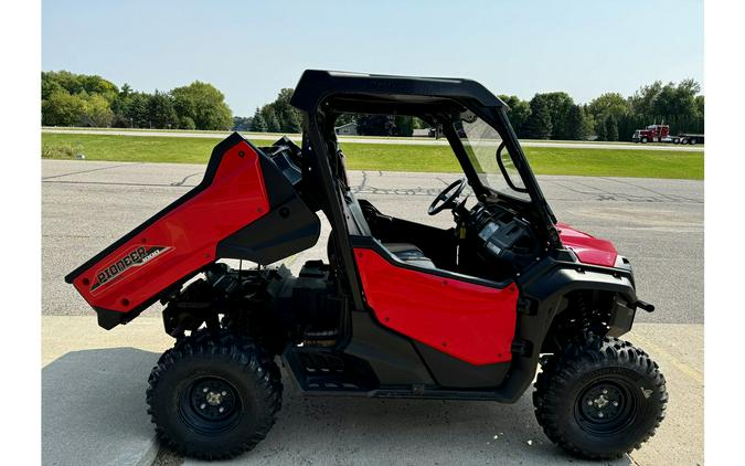 2016 Honda Pioneer 1000 EPS