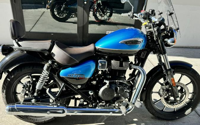 2023 Royal Enfield Meteor 350 Supernova Blue