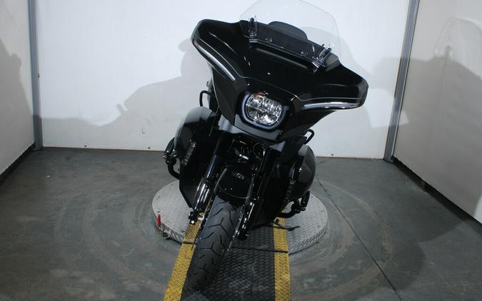 2026 Harley-Davidson Street Glide Limited Grand American Touring FLHXL