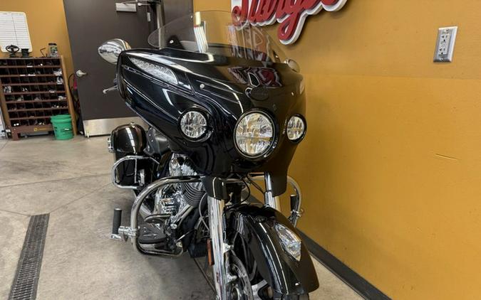 2018 Indian Chieftain Limited ABS Thunder Black