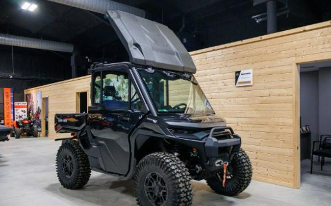 2026 Can-Am Defender XT CAB HD11