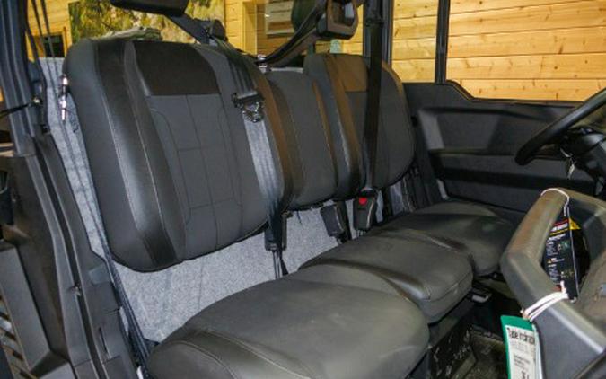2026 Can-Am Defender XT CAB HD11