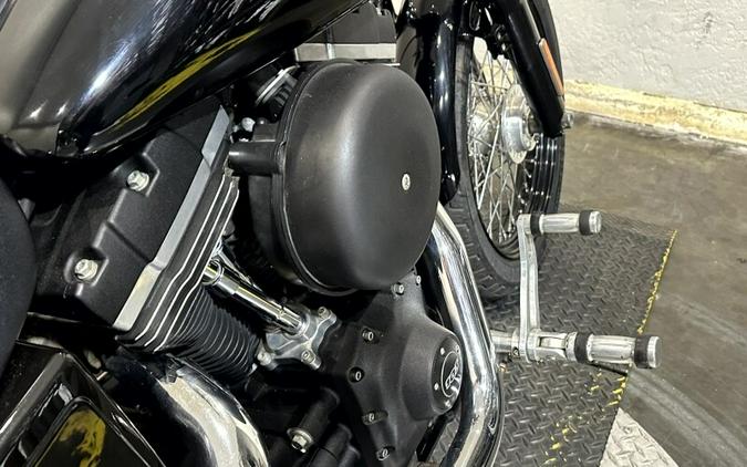 2017 Harley-Davidson® Street Bob® Black Denim