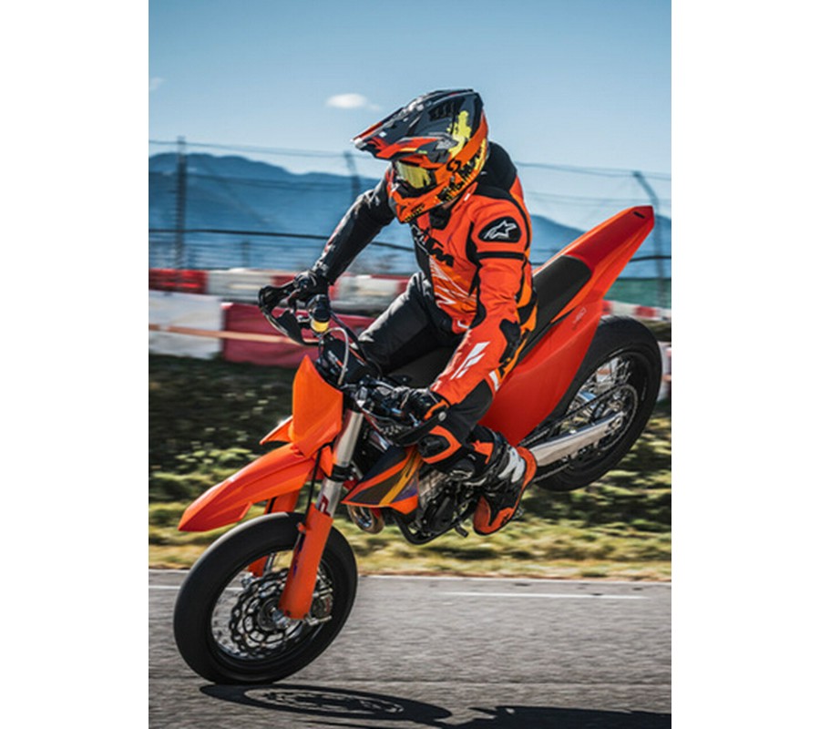 2026 KTM SMR 450