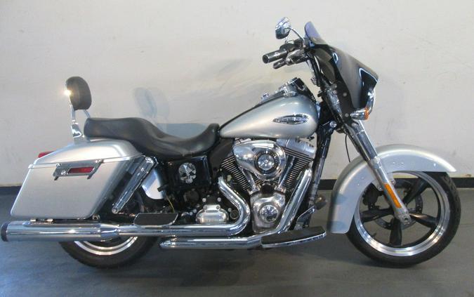 2012 Harley-Davidson® FLD - Dyna® Switchback™