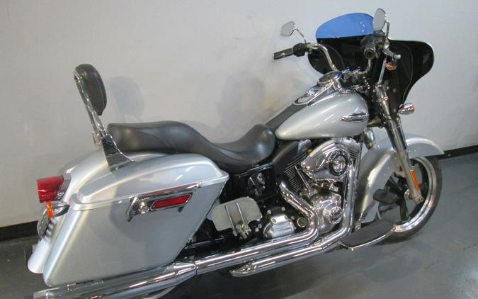 2012 Harley-Davidson® FLD - Dyna® Switchback™