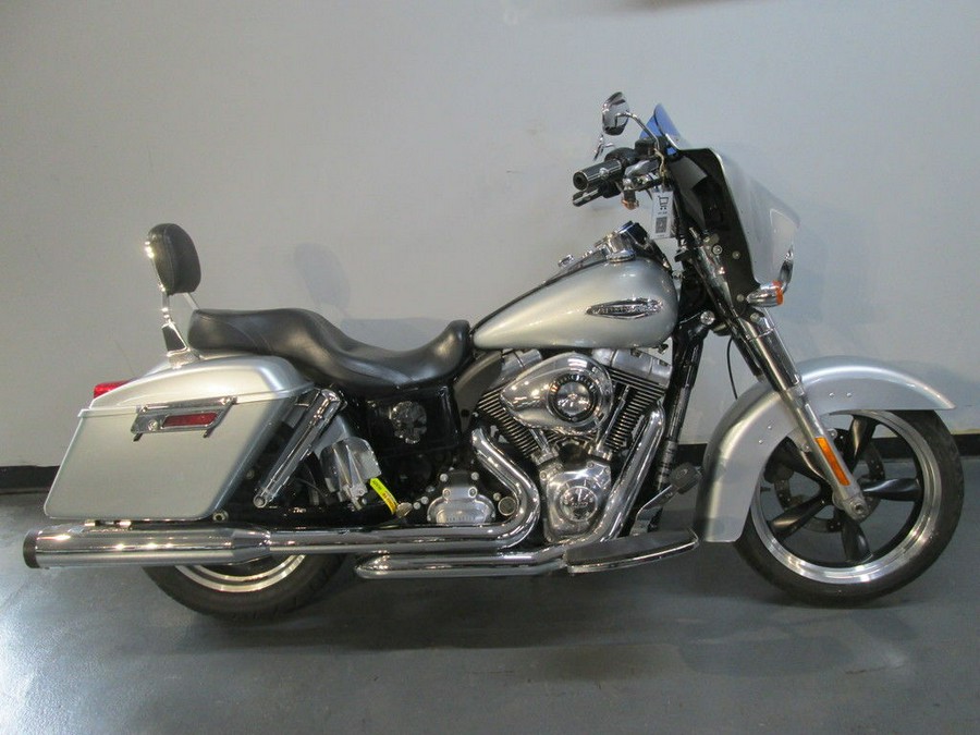 2012 Harley-Davidson® FLD - Dyna® Switchback™