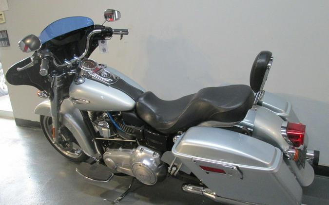 2012 Harley-Davidson® FLD - Dyna® Switchback™