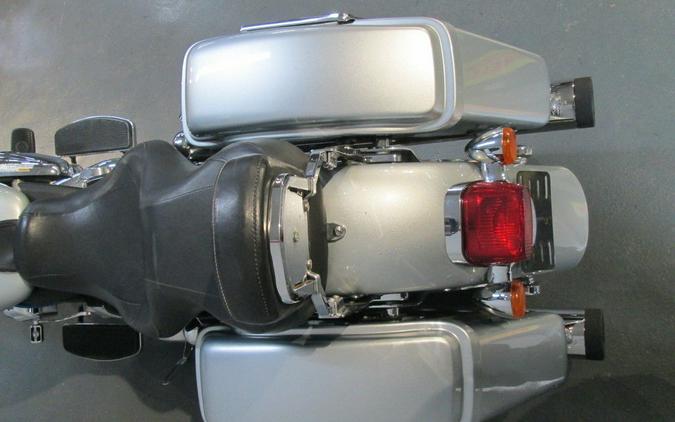 2012 Harley-Davidson® FLD - Dyna® Switchback™