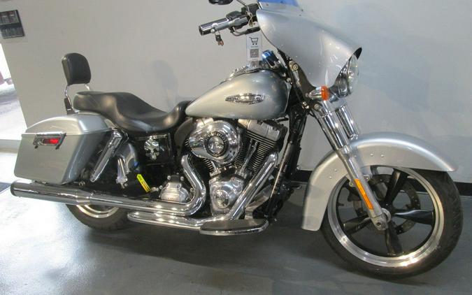 2012 Harley-Davidson® FLD - Dyna® Switchback™
