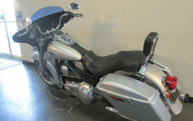 2012 Harley-Davidson® FLD - Dyna® Switchback™