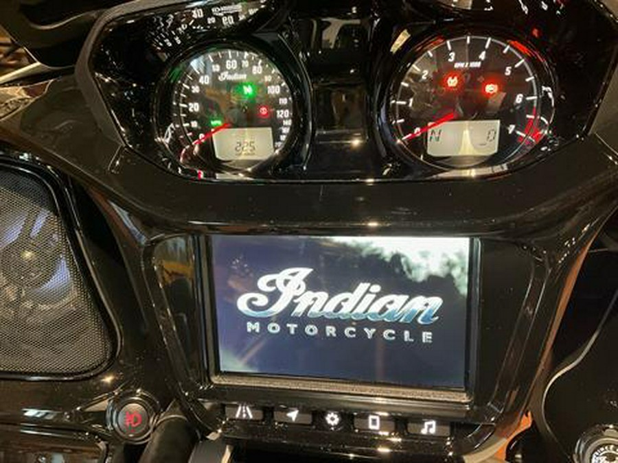 2024 Indian Motorcycle Pursuit® Dark Horse® Icon with PowerBand Audio Package