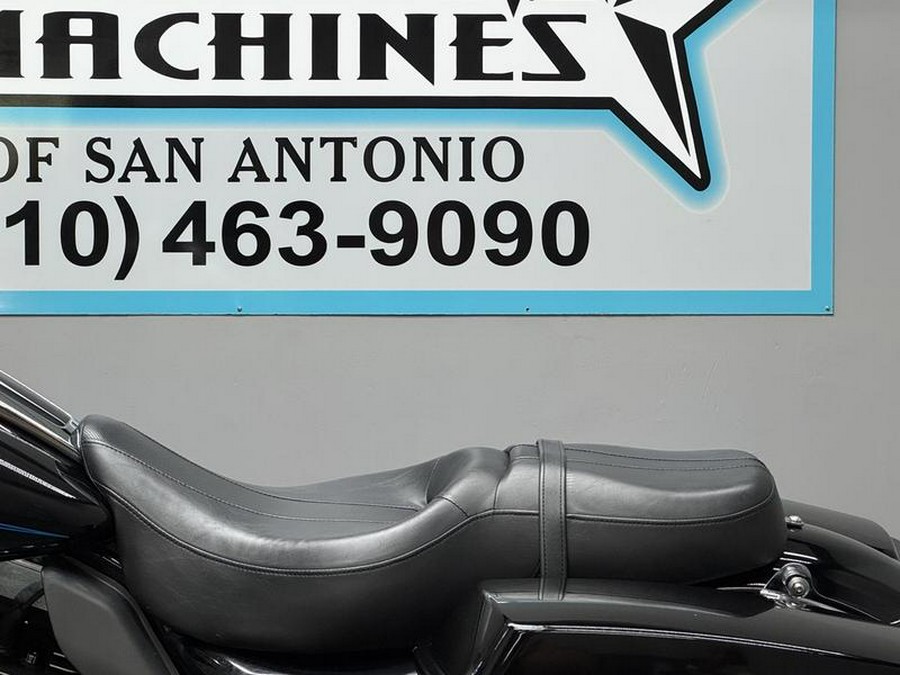 2009 Harley-Davidson® FLTR - Road Glide®
