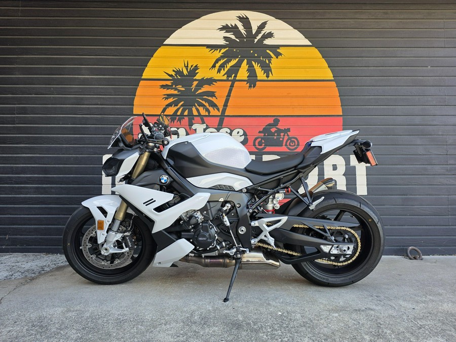 2025 BMW S 1000 R