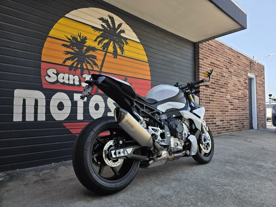 2025 BMW S 1000 R