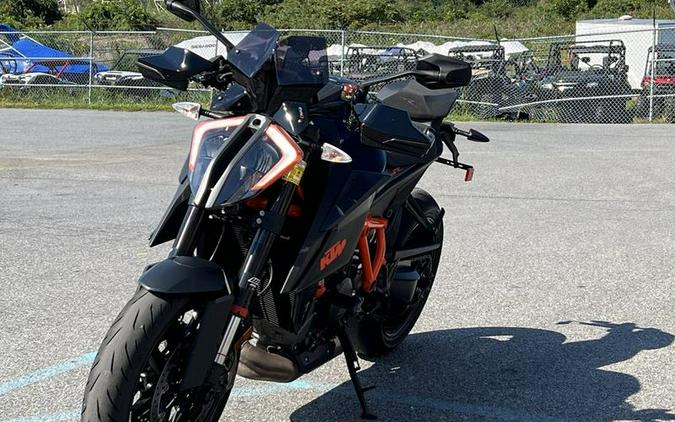 2021 KTM 1290 Super Duke R