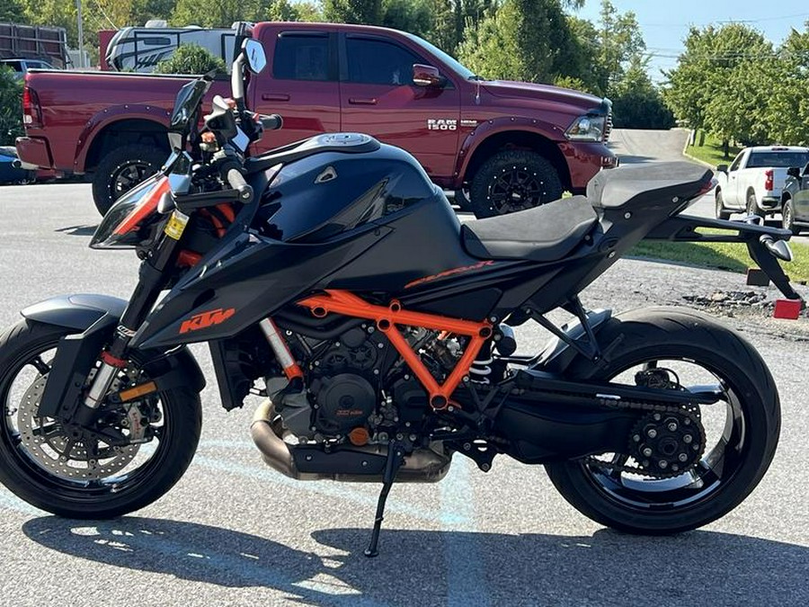 2021 KTM 1290 Super Duke R