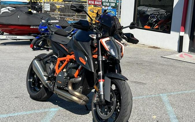 2021 KTM 1290 Super Duke R