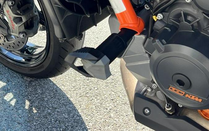 2021 KTM 1290 Super Duke R