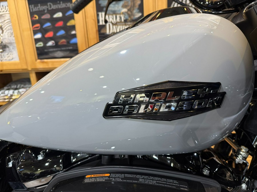 2025 Harley-Davidson Road Glide®