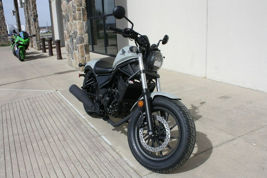 2026 Honda Rebel 300 E-Clutch