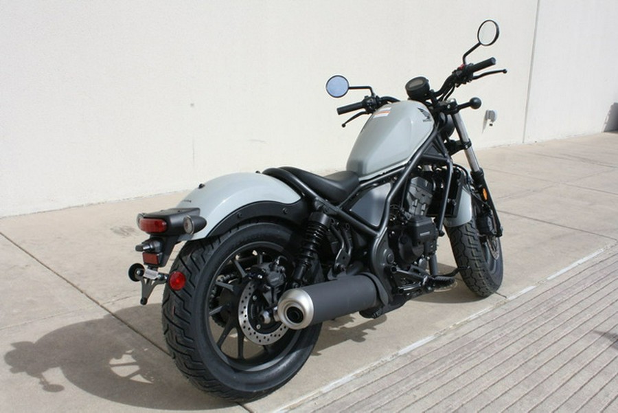2026 Honda Rebel 300 E-Clutch