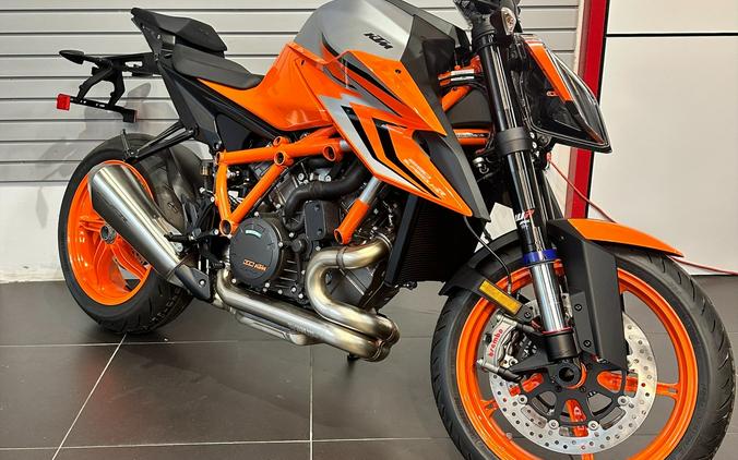 2023 KTM 1290 SUPER DUKE R EVO