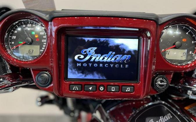 2023 Indian Motorcycle® Roadmaster® Limited Stryker Red Metallic