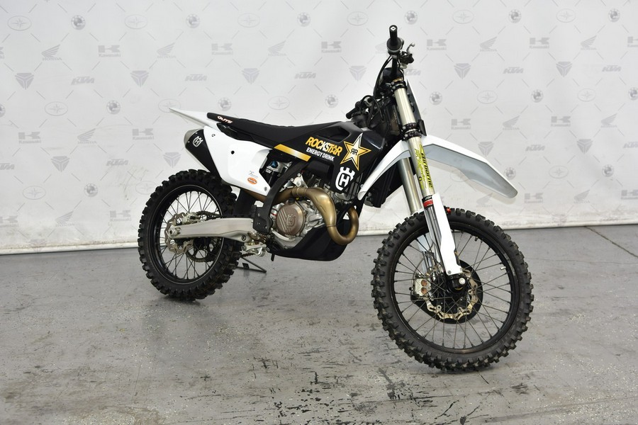 2022 FC 450 Rockstar Edition - Husqvarna Motorcycles