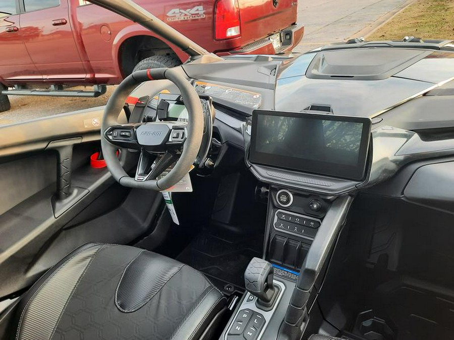 2026 Can-Am® Maverick R Max X RS