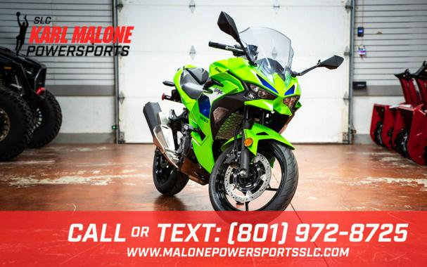 2026 Kawasaki Ninja® 500 ABS Metallic Matte Twilight Blue