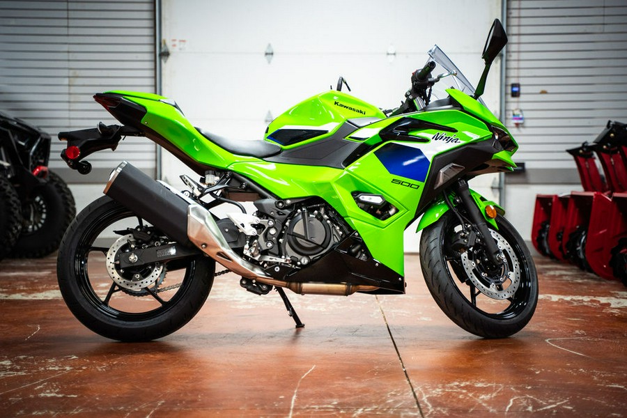 2026 Kawasaki Ninja® 500 ABS Metallic Matte Twilight Blue