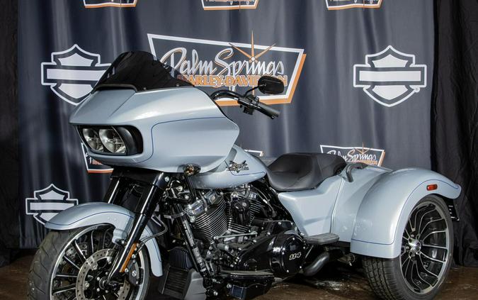 FLTRT 2024 Road Glide 3