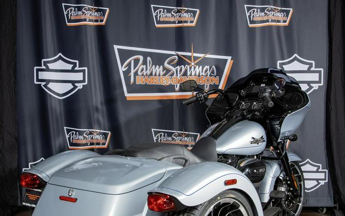 FLTRT 2024 Road Glide 3