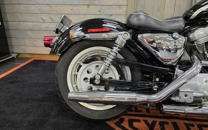 2003 Harley-Davidson XLH883 - Sportster Hugger 883