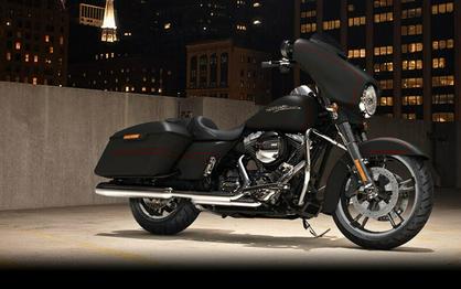 2016 Harley-Davidson® Street Glide® Special Black Denim