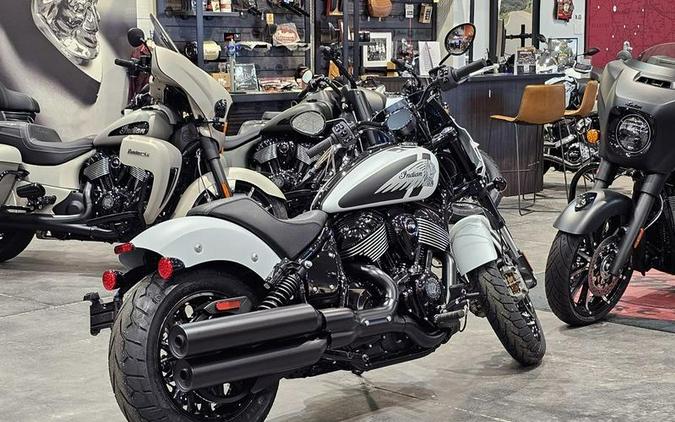 2024 Indian Motorcycle® Sport Chief Ghost White Metallic Smoke