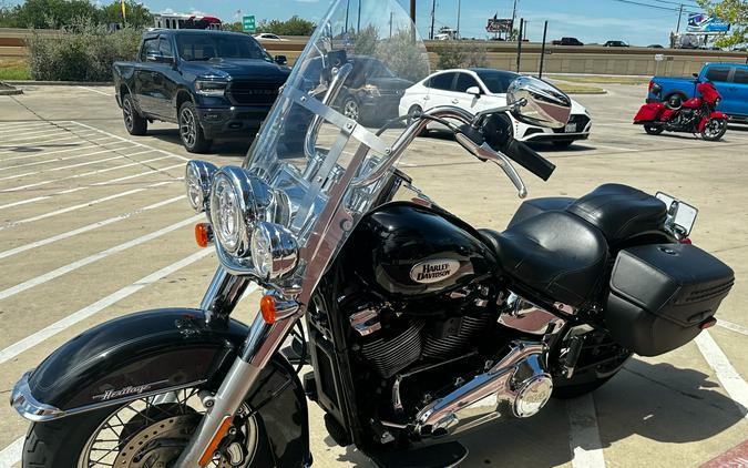 2022 Harley-Davidson Heritage Classic 114