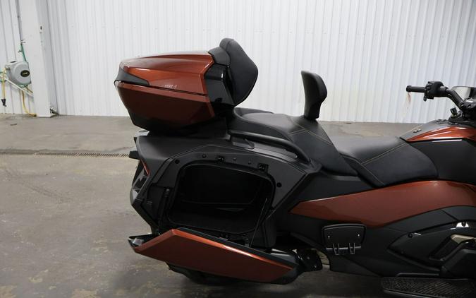 2026 Can-Am® Spyder RT Sea-to-Sky Mars Red