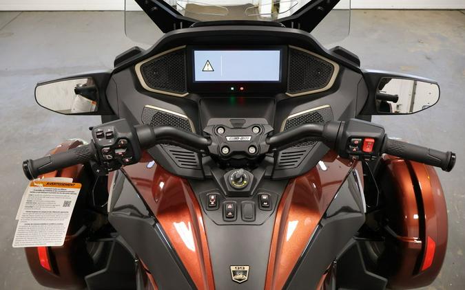 2026 Can-Am® Spyder RT Sea-to-Sky Mars Red