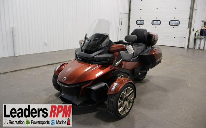 2026 Can-Am® Spyder RT Sea-to-Sky Mars Red
