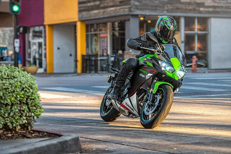 2025 Kawasaki Ninja® 650 ABS KRT Edition