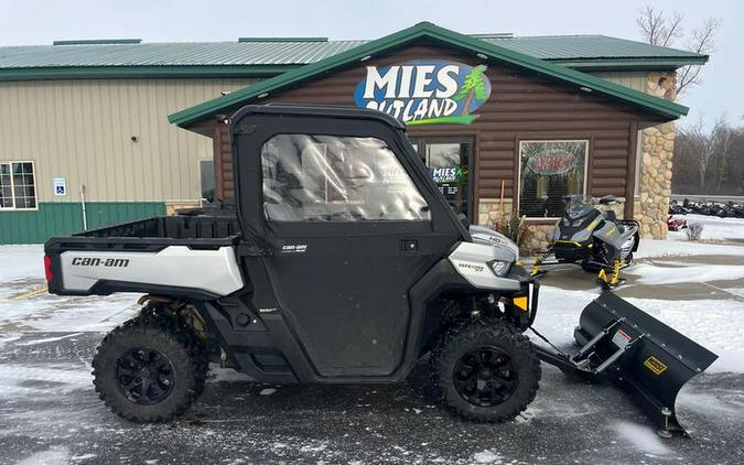 2019 Can-Am® Defender XT™ HD10