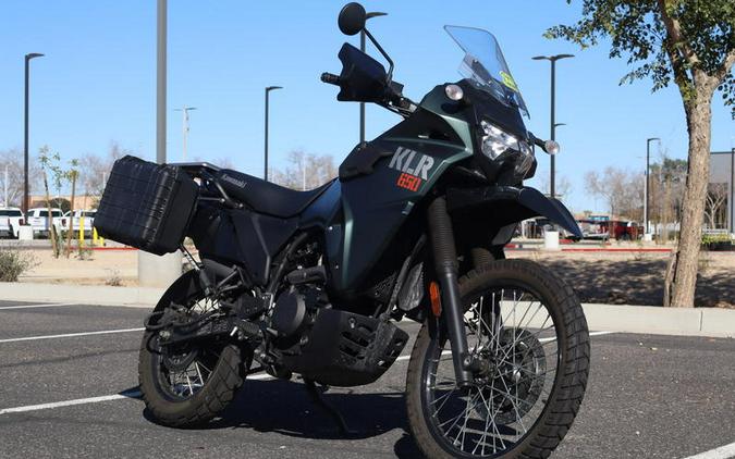 2025 Kawasaki KLR®650 Metallic Matte Old School Green