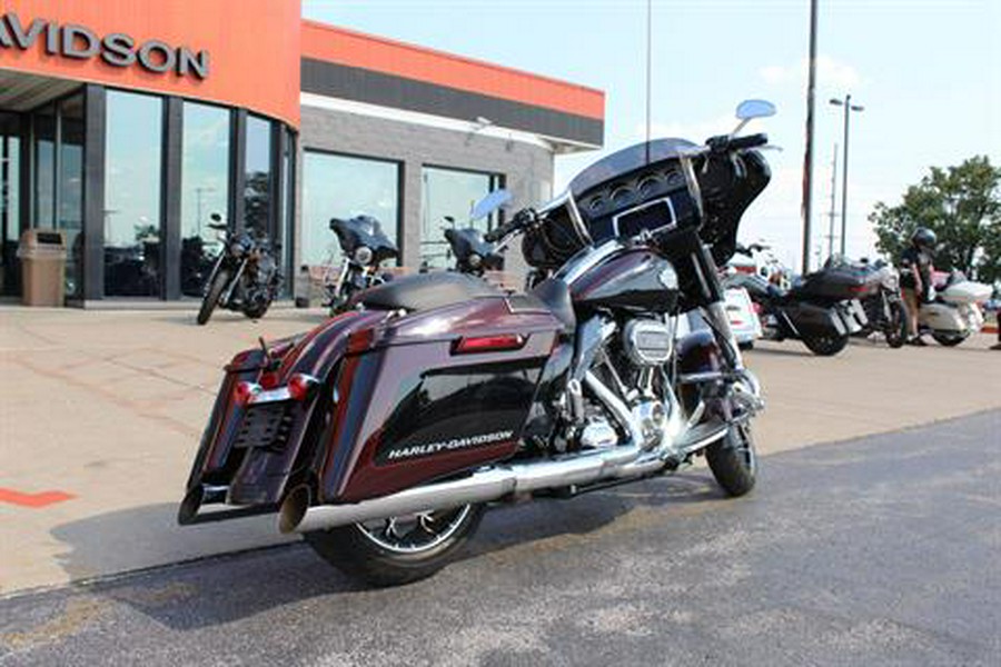 2022 Harley-Davidson Street Glide® Special