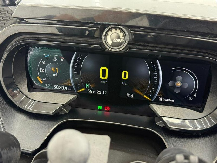 2019 Can-Am® Spyder® F3-T