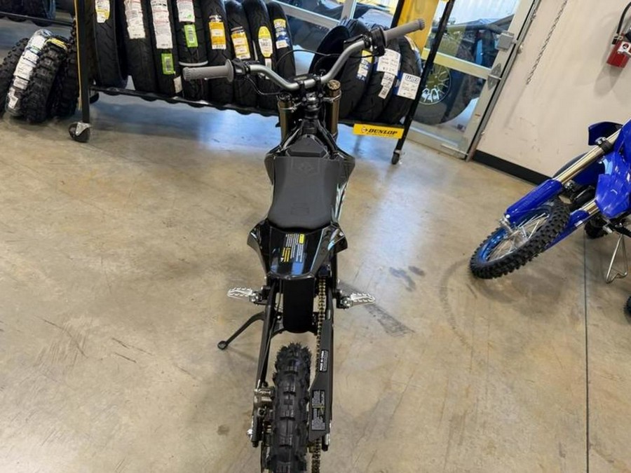 2025 SUR-RON Hyper Bee 12/10