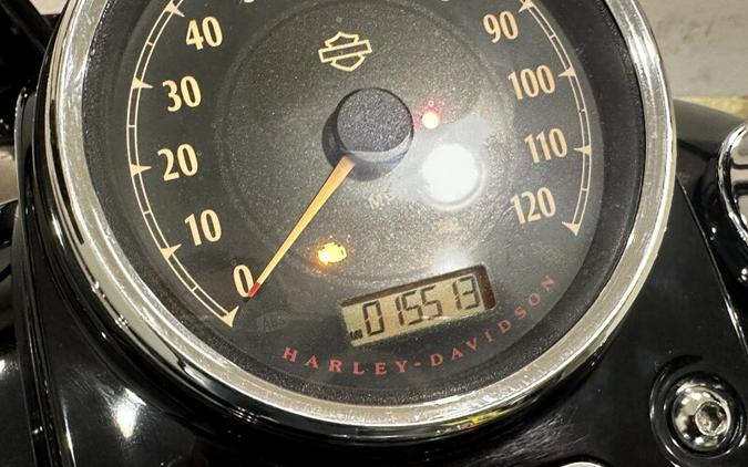 2015 Harley-Davidson® Fat Bob® Black Denim